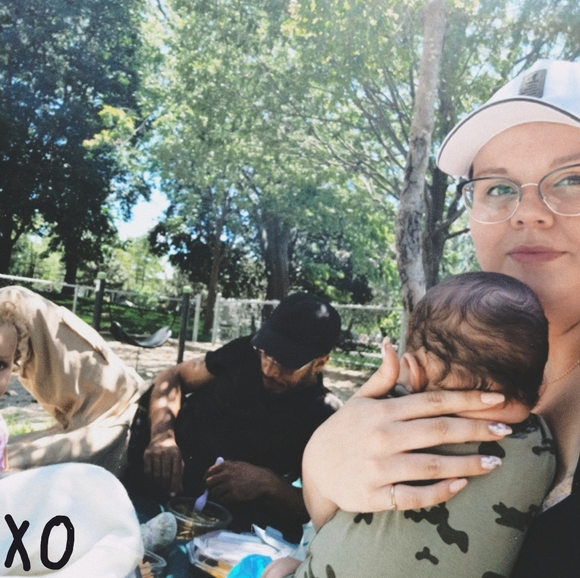 Meet your Posher, POSHMARKPAPI - Picture 2 of 2